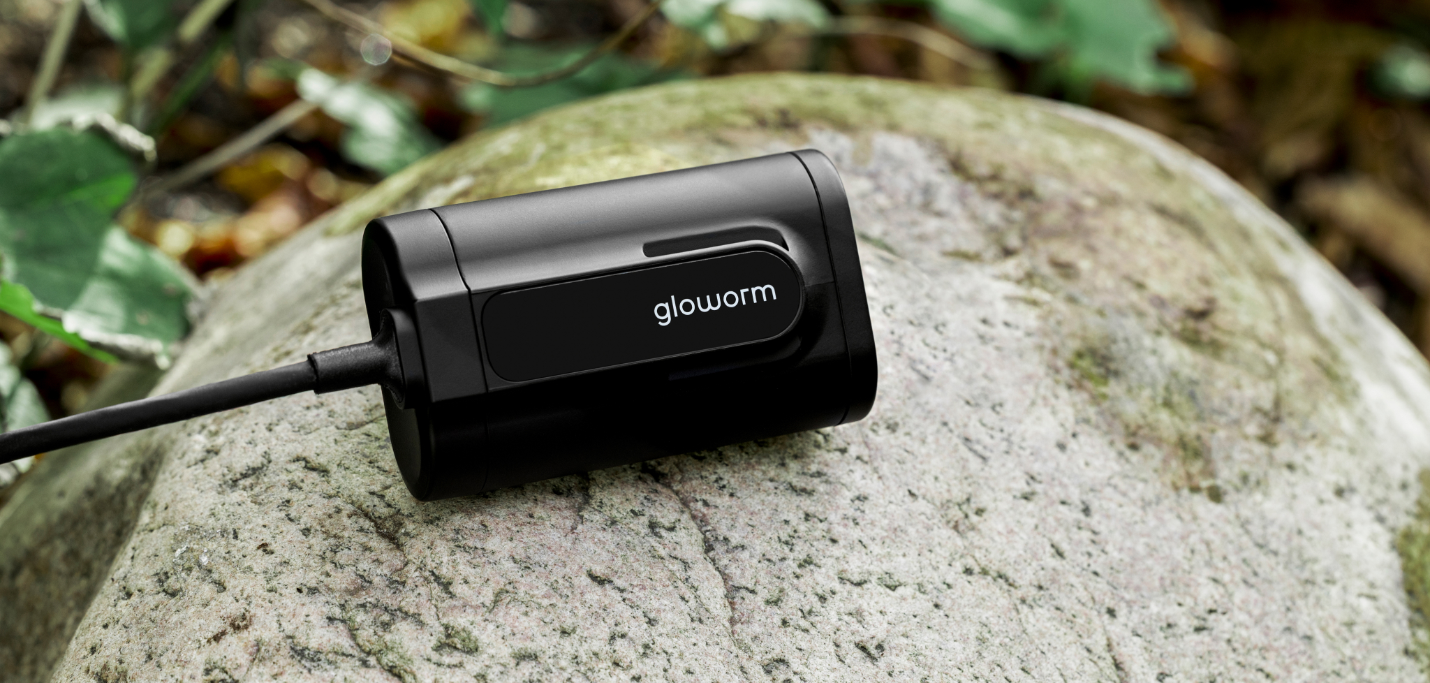 Gloworm Power Pack 5 (G2.1) rechargeable external battery pack with USB-C cable for mountain bike light systems.
